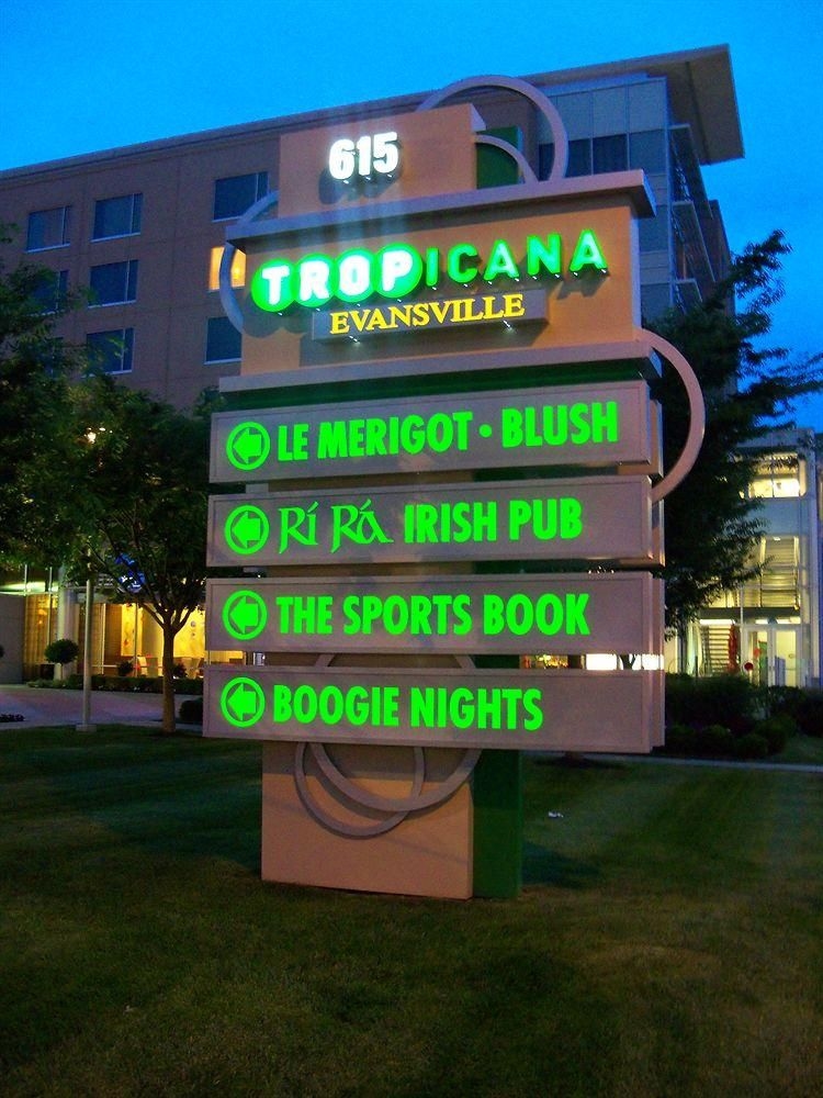 Le Merigot Hotel4