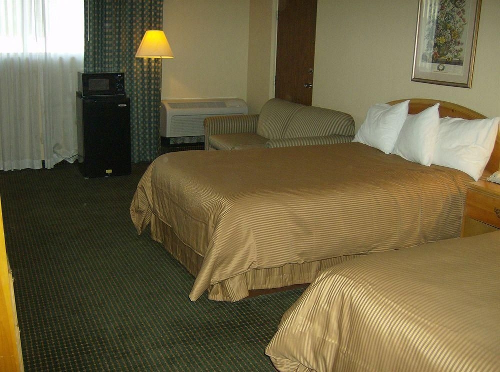 Carol Hotel Omaha2