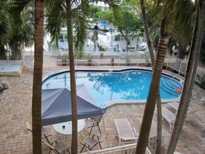 Las Olas Royal Beach Apartments0