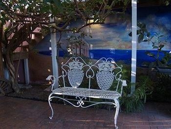 The Villa Bed and Breakfast0