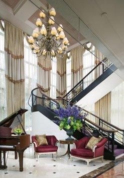 Renaissance Westchester Hotel1