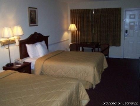 Key West Inn - Scottsboro1