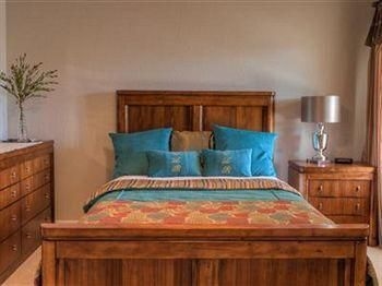 Bed and Breakfast @ Canaan Land Ranch2