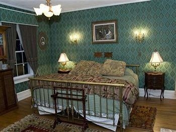 Melange Bed and Breakfast2