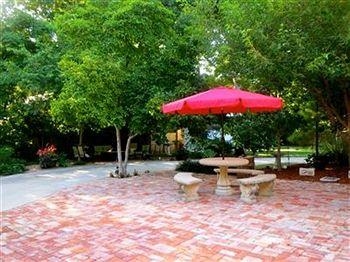 The Manor Bed and Breakfast4