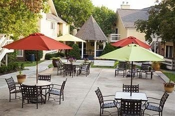 Chase Suite Hotel Overland Park4