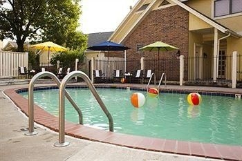 Chase Suite Hotel Overland Park3
