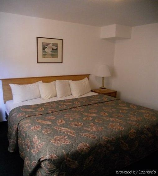 Silver Saddle Motel3