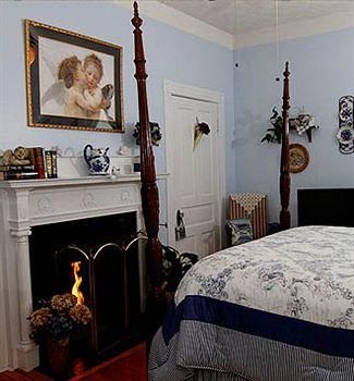Belle Hearth Bed and Breakfast1