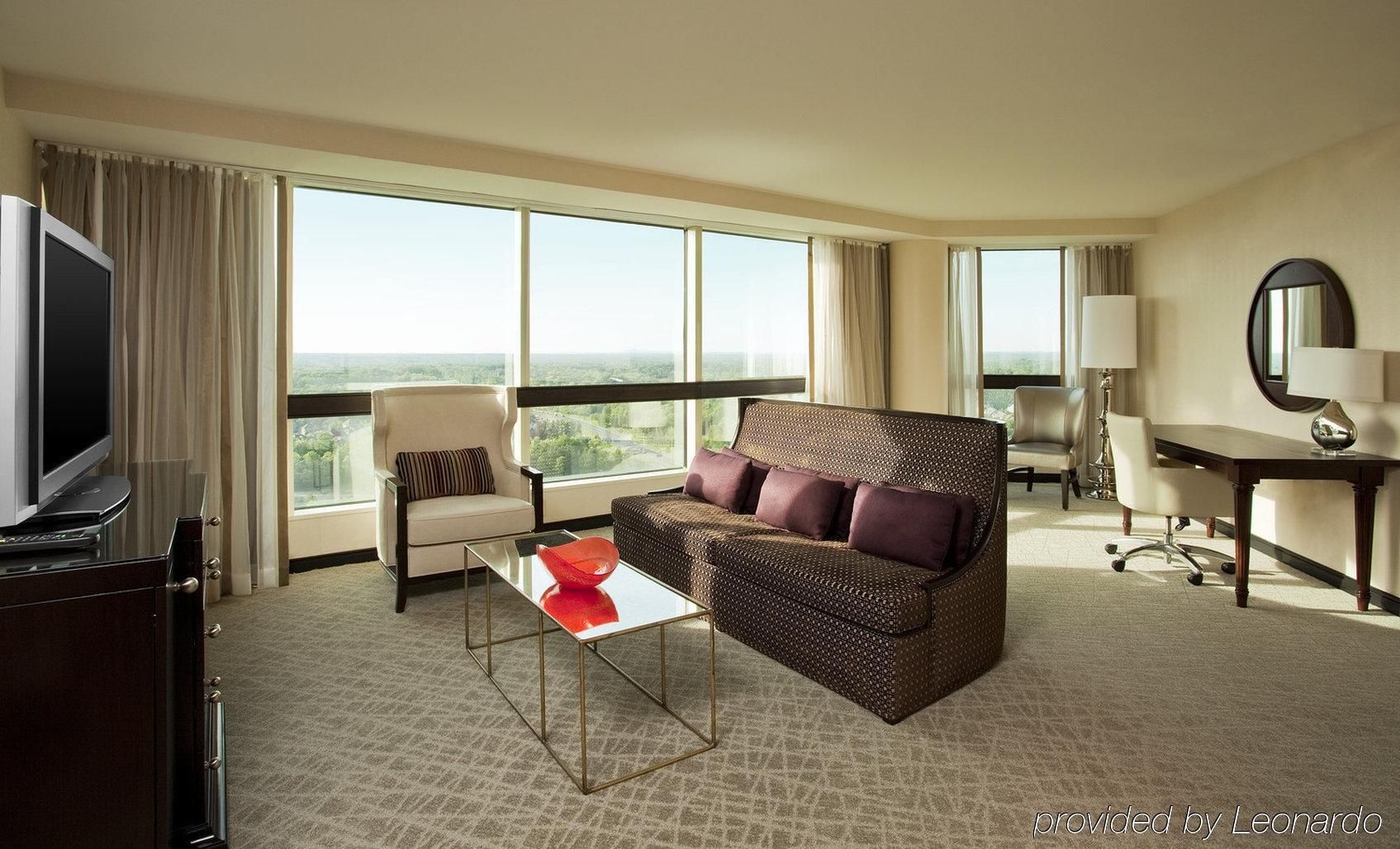 Sheraton Tysons Hotel4