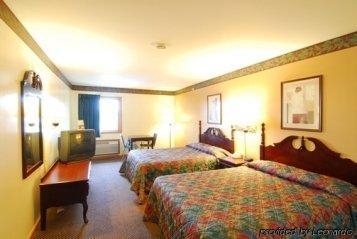 Executive Inn and Suites3