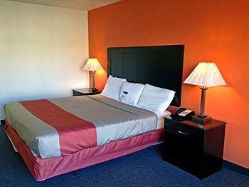 Motel 6 Leesville3