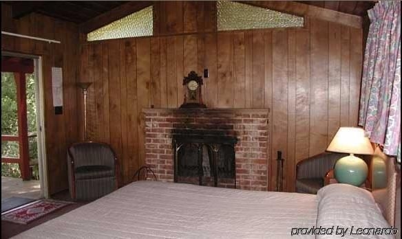 Jayes Timberlane Resort0