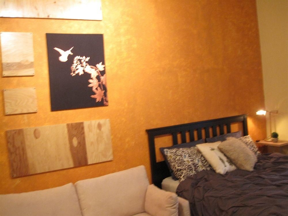Chelsea Studio DR054
