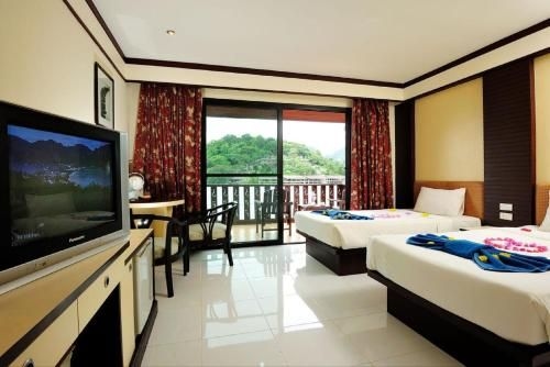 Phi Phi Arboreal Resort1