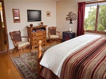 Dove Nest Bed and Breakfast2