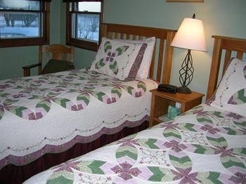 Rainbow Ridge Farms Bed and Breakfast3