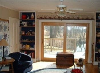 Rainbow Ridge Farms Bed and Breakfast2