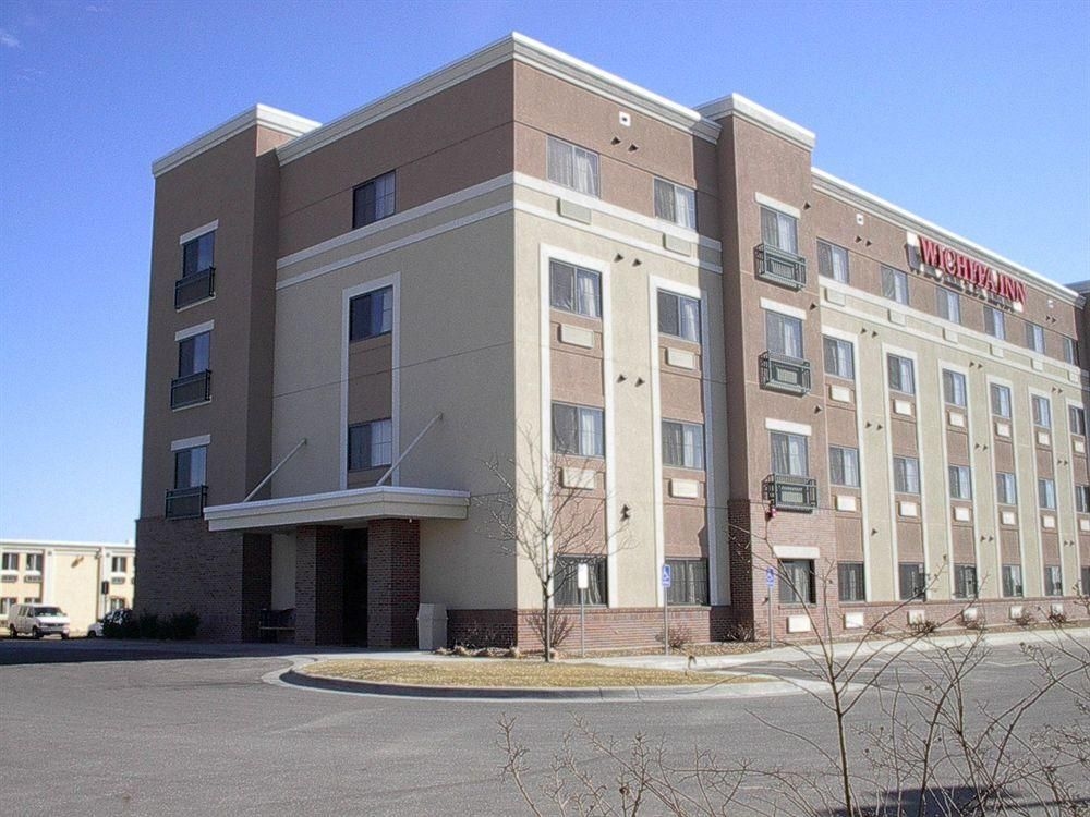 Wichita Inn West Airport3