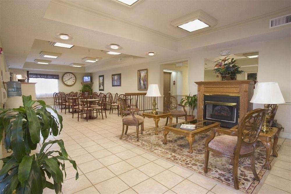 Wichita Inn West Airport2