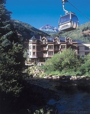 Hotel Columbia3