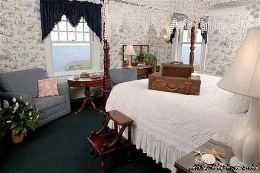 Emerson Inn By The Sea3
