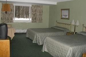 HOB KNOB INN AND RESTAURANT3