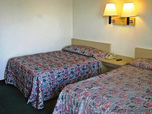 Motel 6 Bowling Green4