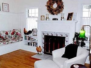 HIDDEN OAK INN1