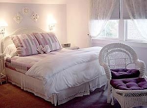 HIDDEN OAK INN0