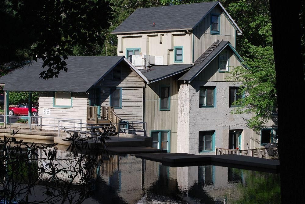 Mill House Lodge4