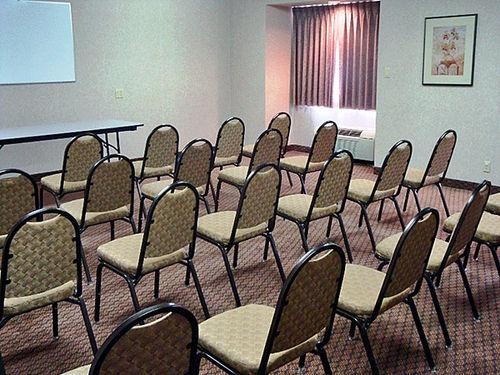 Motel 6 Bernalillo2