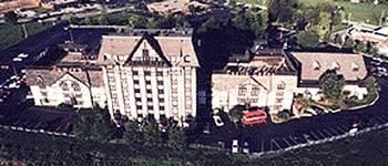 Lodge Hotel and Conference Center4