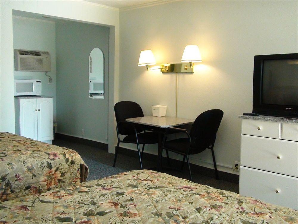 MURRAY PLAZA LODGE4