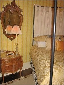 Austin's Inn at Pearl Street2