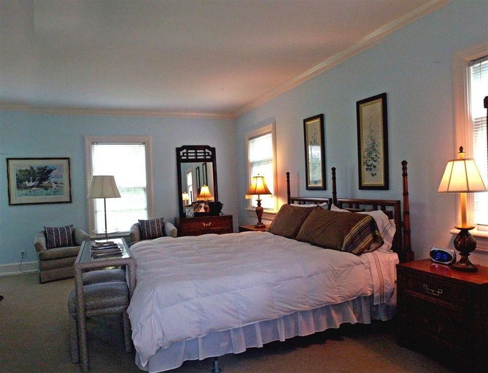 Ruby Lodge at Spring Lake Woods3