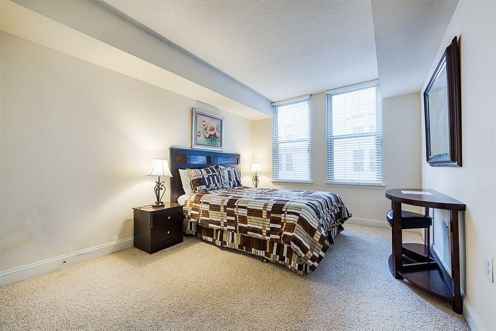 Washington Apartelle4