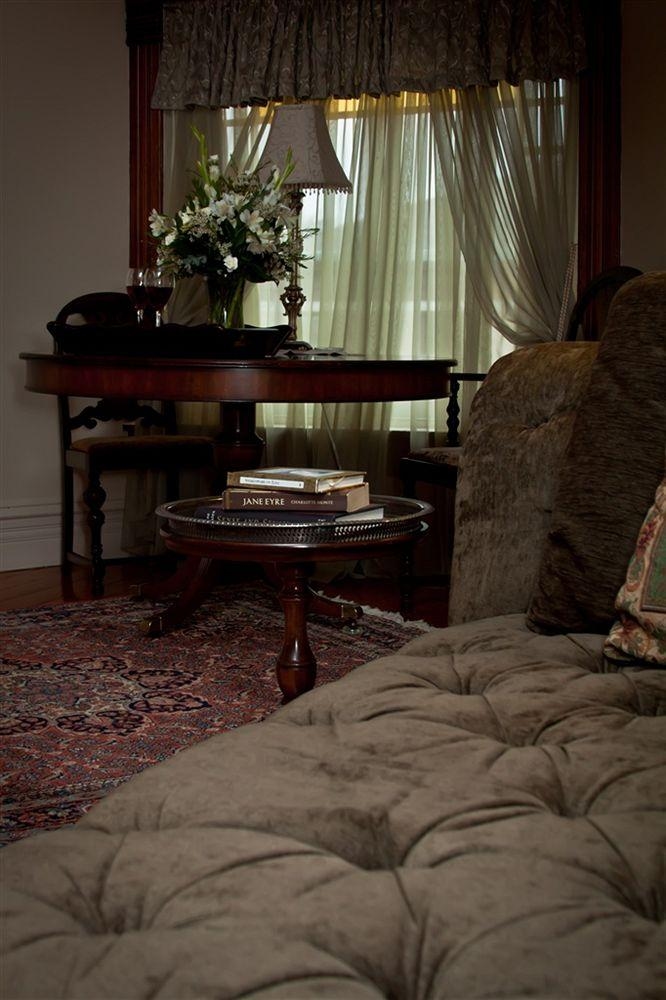 Hamilton House Bed & Breakfast2
