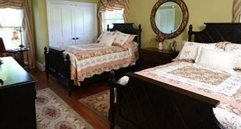 Chestnut Hill Bed & Breakfast1