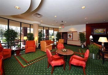 คอร์ทยาร์ด สนามบินน็อกซ์วิลล์ แอลโคอา (Courtyard Marriott Knox Airport)4