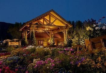 The Spa Suites at the Rustic4