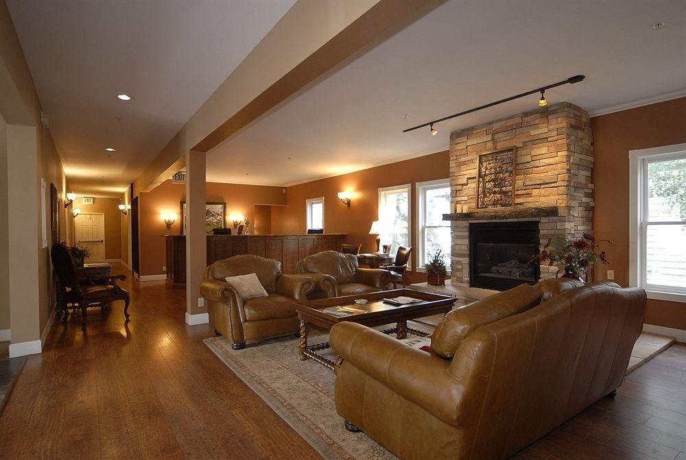 The Inn at Crested Butte2