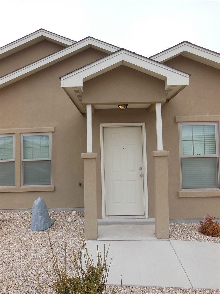 Desert Trails Luxury Suites1