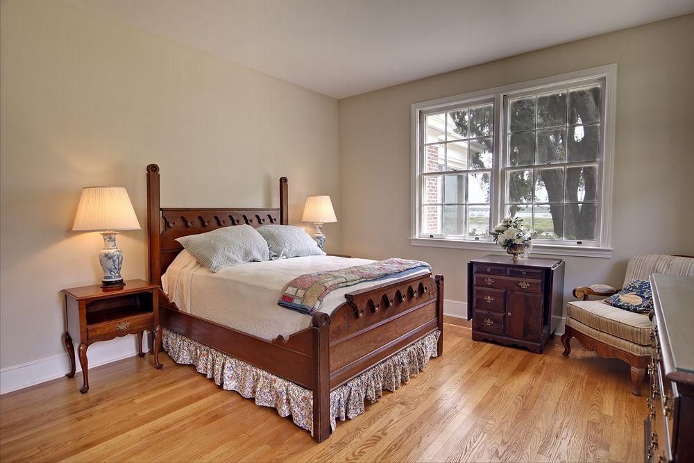 Yellowstone Victorian Inn3