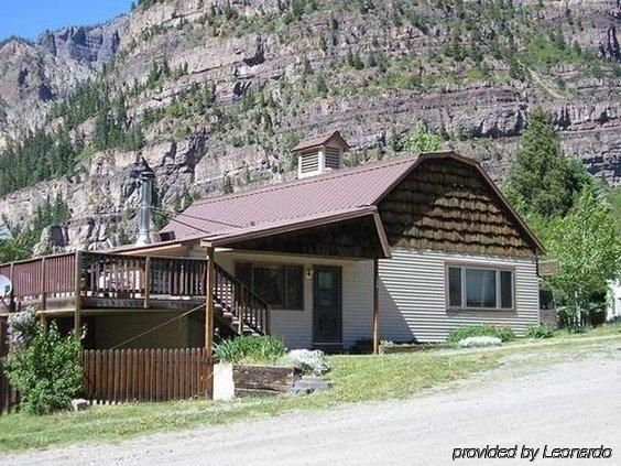 Ouray Chalet Inn4