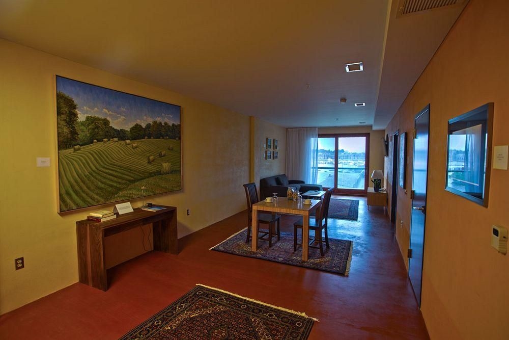 Inn at the Black Olive4