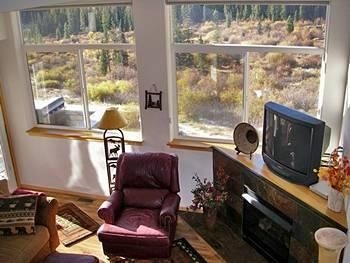 Silverthorne Townhome Nightly Rentals3