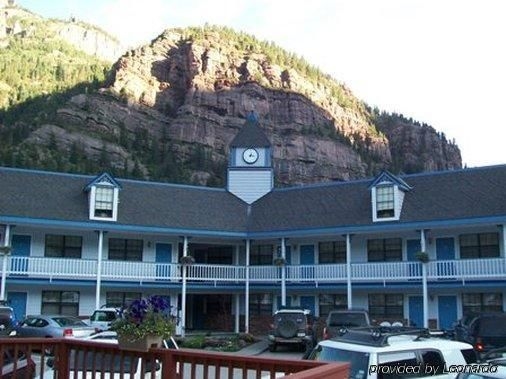Ouray Victorian Inn4