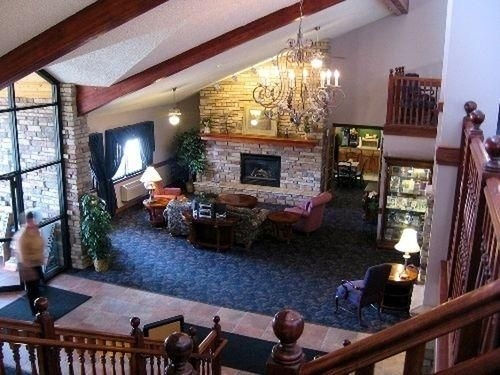 AmericInn Fort Collins South3