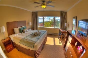 Blue Heaven Spa at the Art of Living Retreat Center2